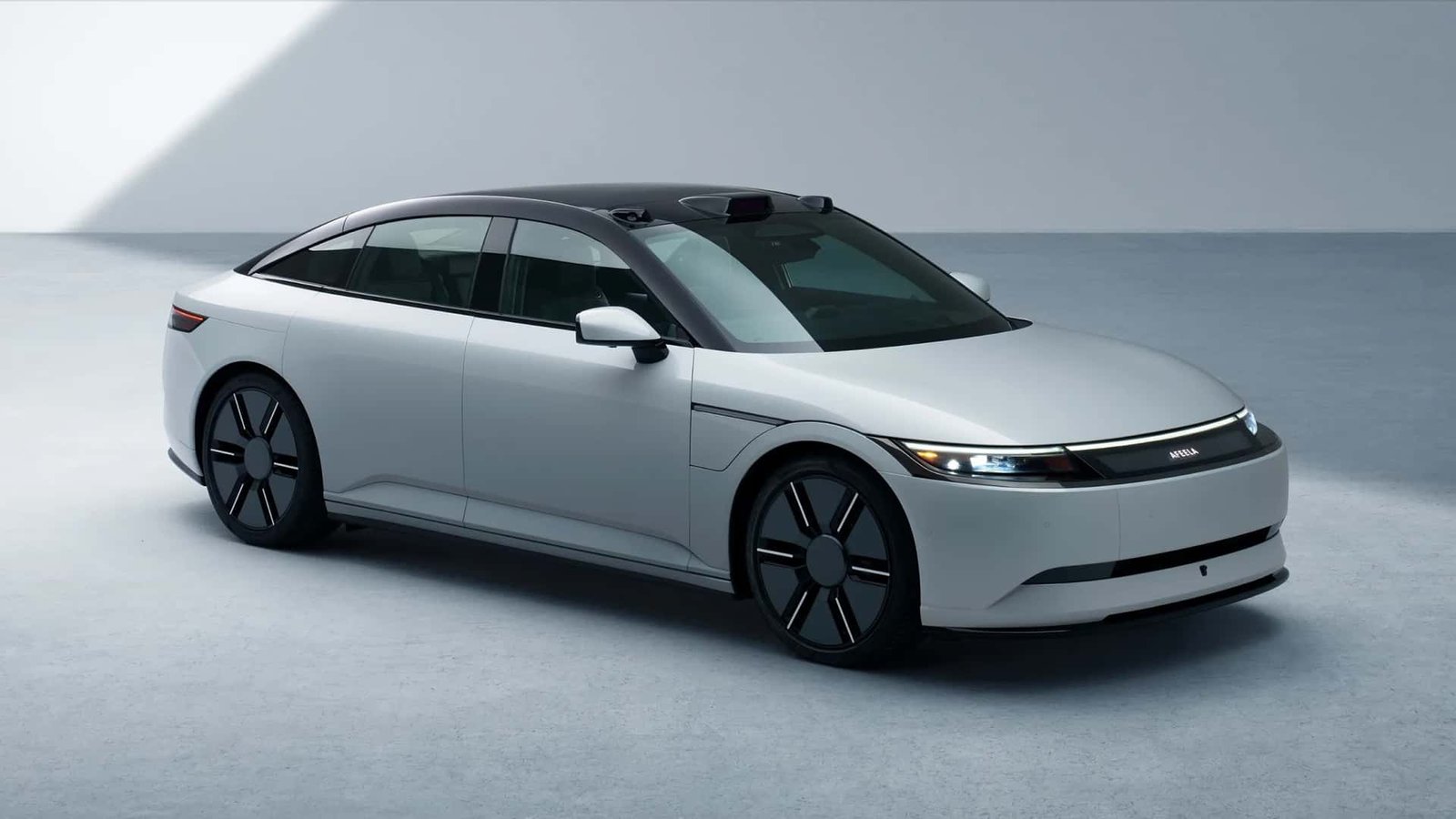 Coche con PS5 en CES 2025 — primera mirada